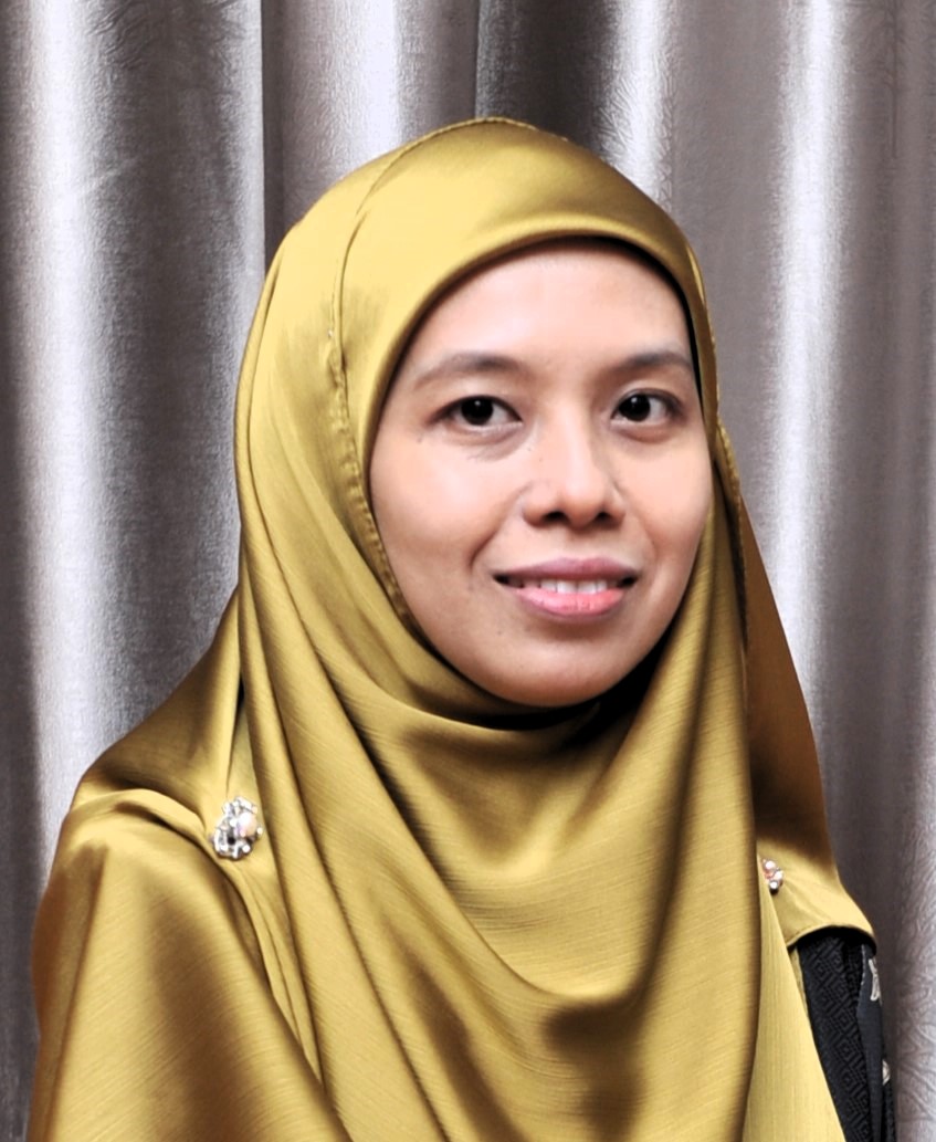 Wanita Pertama Graduan CMT Malaysia — Nur Adibah Adnan